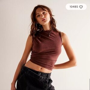 Fall For Me Tee